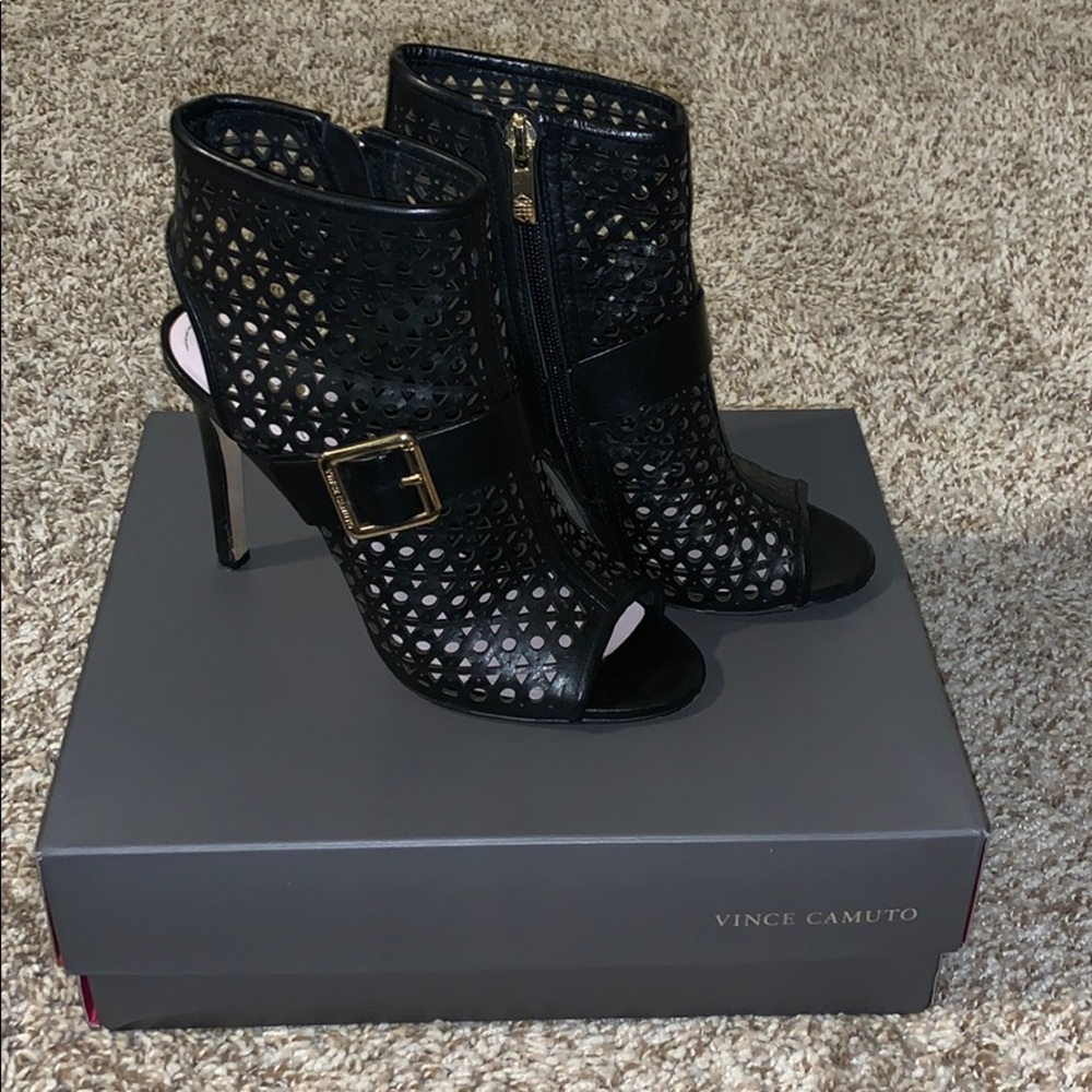 Razor cut booties